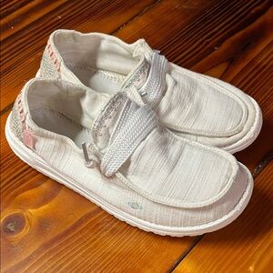 Hey dude Wendy women’s 8